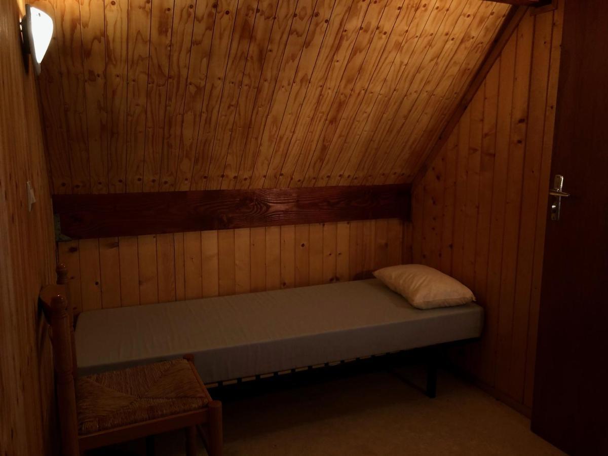 Chalet Dans Le Parc D'Un Manoir Du Xixeme Angles  Kültér fotó